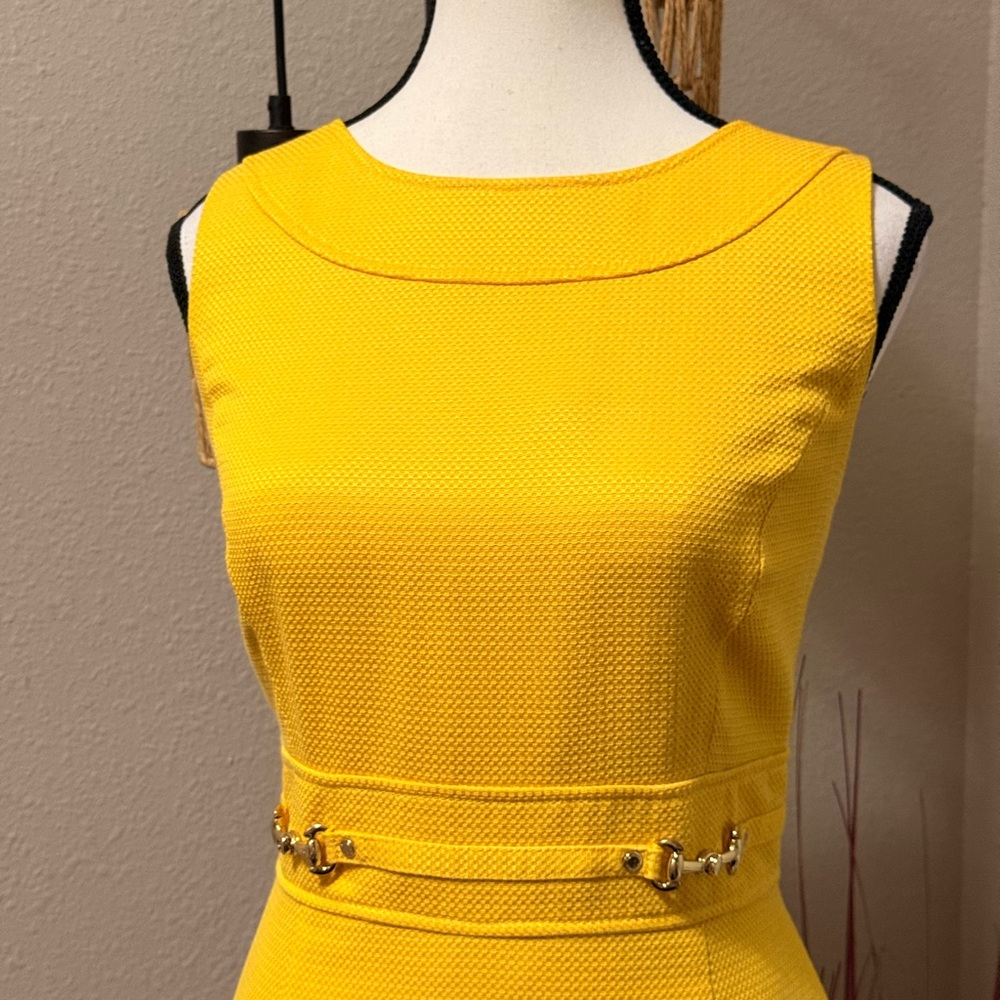 Tahari ASL Dress Golden Yellow Textured Lined Sheath Size 8 - Picture 6 of 9